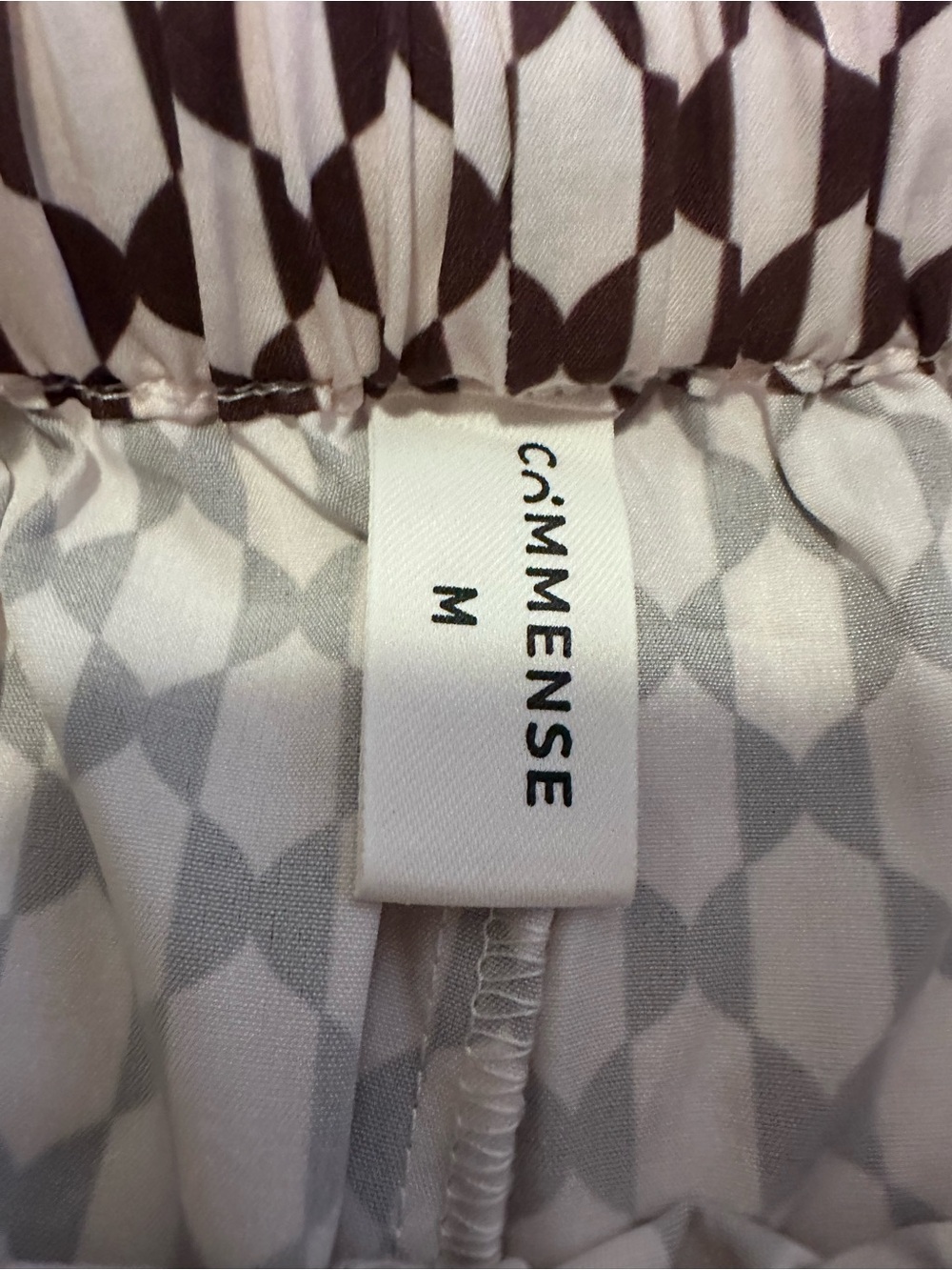 Commense | 2 piece set geometric print top & bottom (M) - Picture 8 of 15